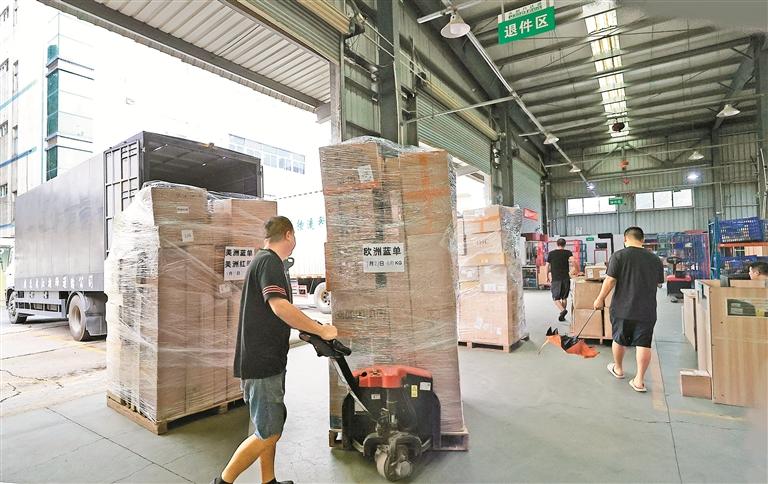上半年深圳進出口總值2.17萬億元，占全國近一成，技術(shù)貿(mào)易成亮點
